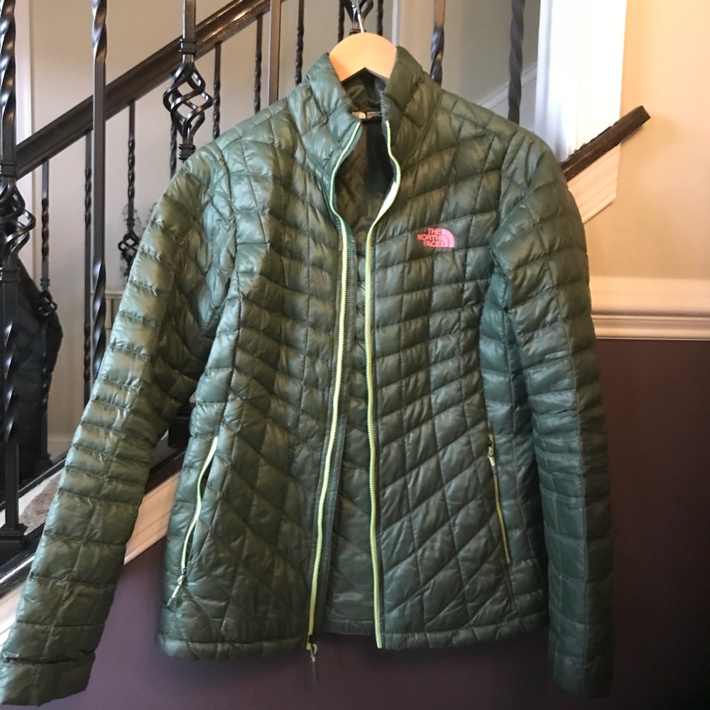 North Face Thermoball jacket